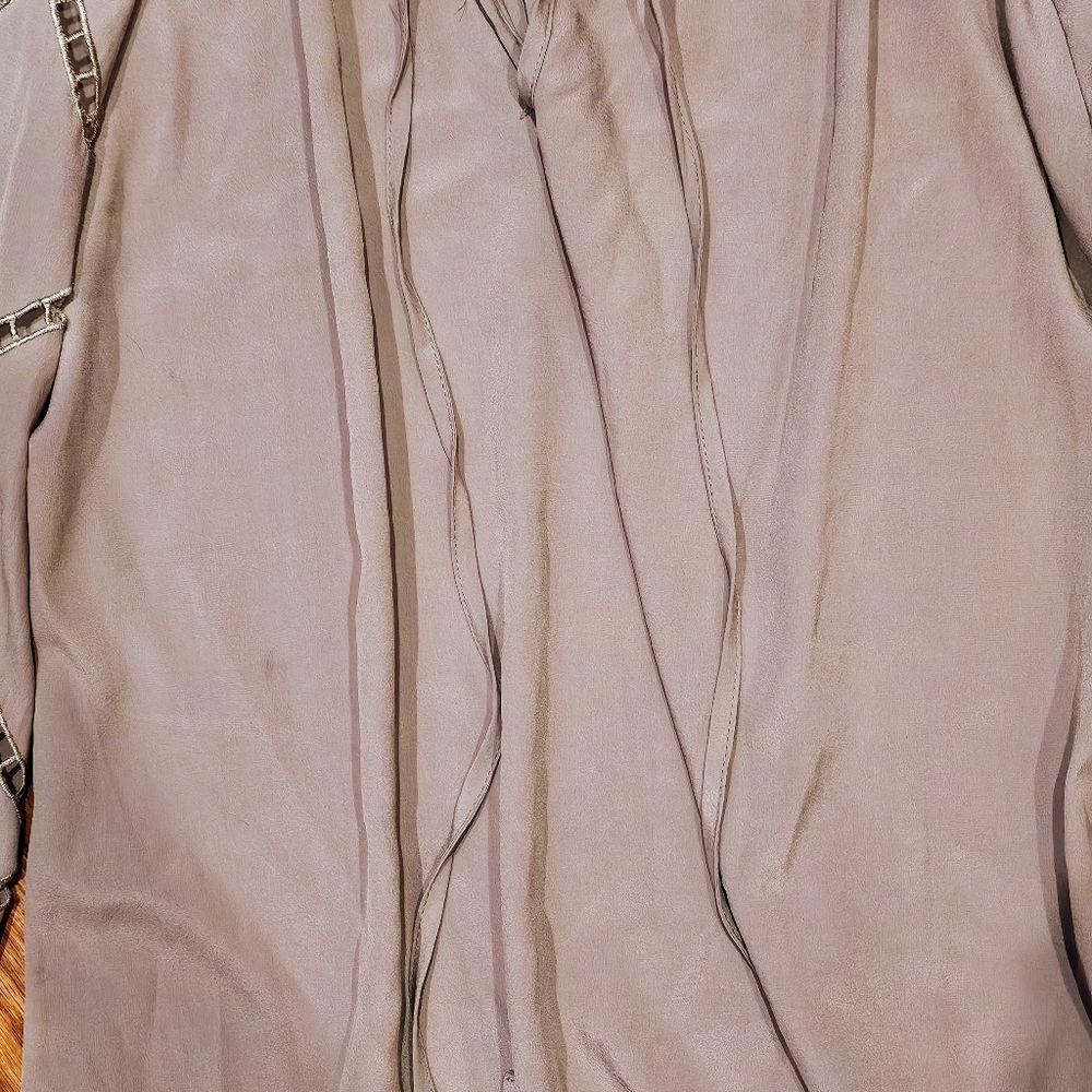 Drape Blouse w/ Long Design Sleeves - Picture 2 of 5